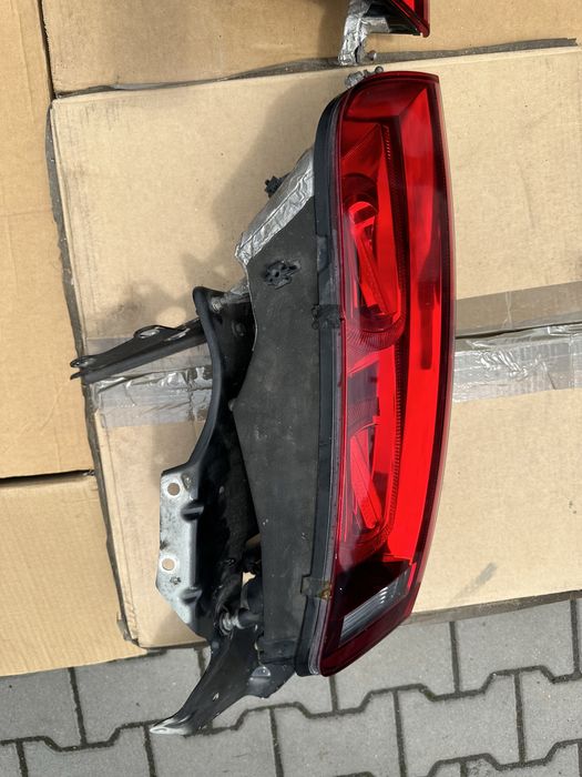 Lampy tył audi R8 STAN BARDZO DOBRY