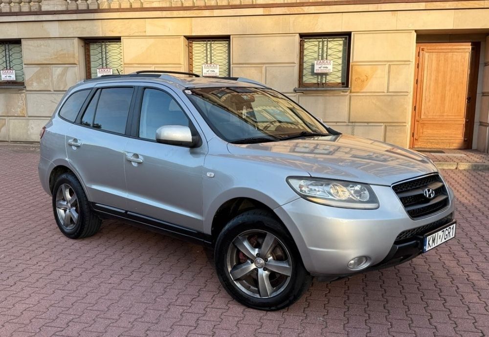 Продам Надійний Автомобиль Hyundai Santa Fe