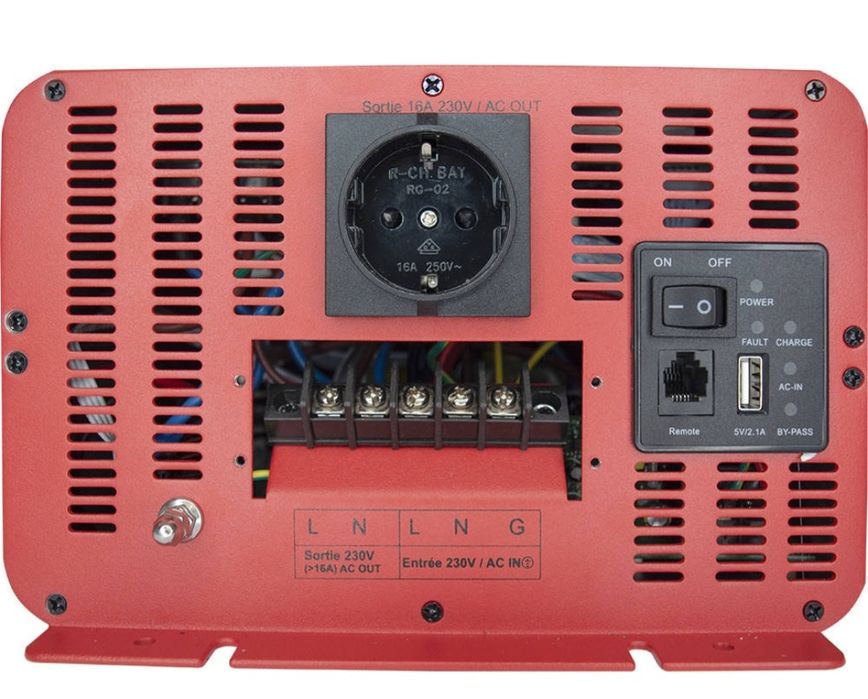 Інвертор з функцією заряджання e.inv.pro.3000 12220В 3000Вт, чистий си