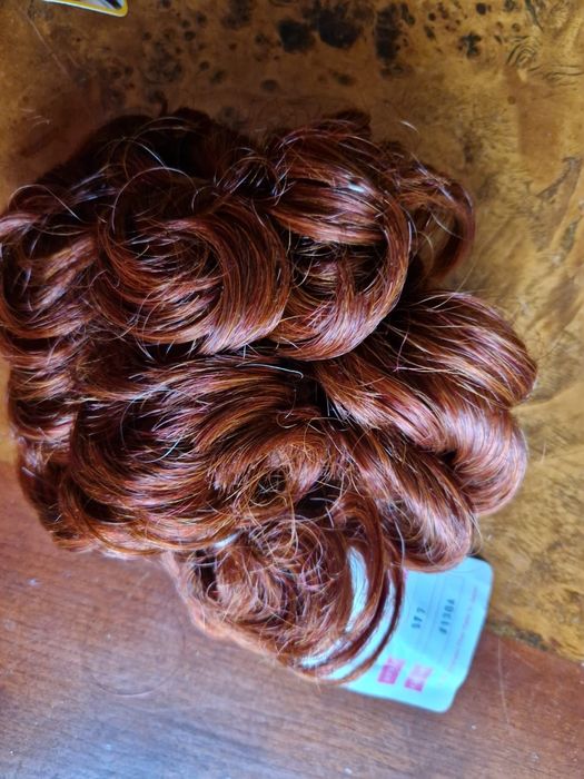 Резинки для волосся (гумки, заколки)