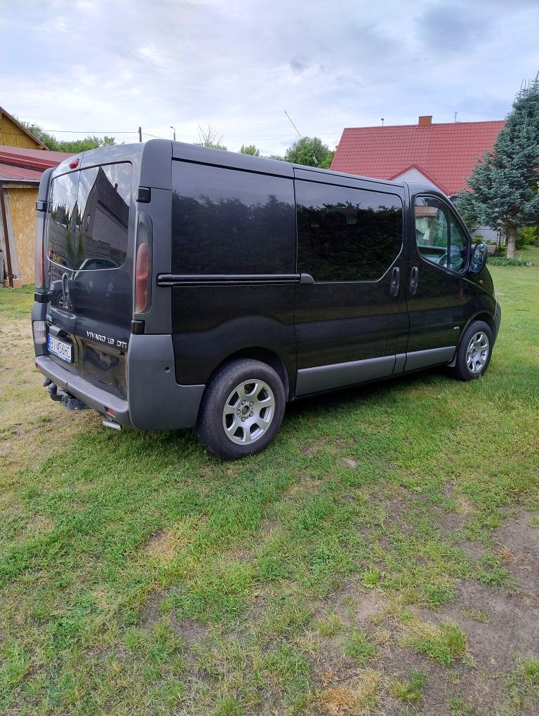 Sprzedam Opla Vivaro 1.9DTI