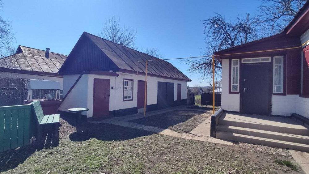 Продаж будинку в с.Білозір'я по вул.Гагаріна