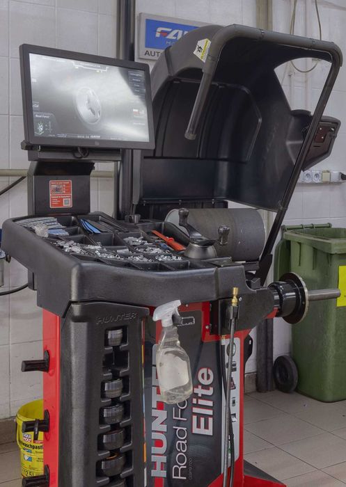 Wyważarka do kół HUNTER Road Force Elite