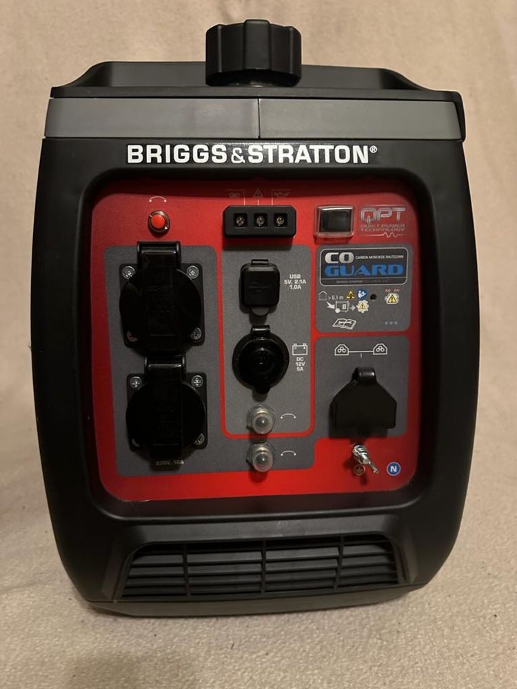 Agregat prądotwórczy Briggs & Stratton P2400 PowerSmart