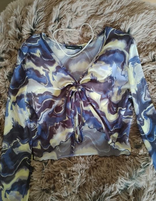 Top rozmiar 38 Bershka