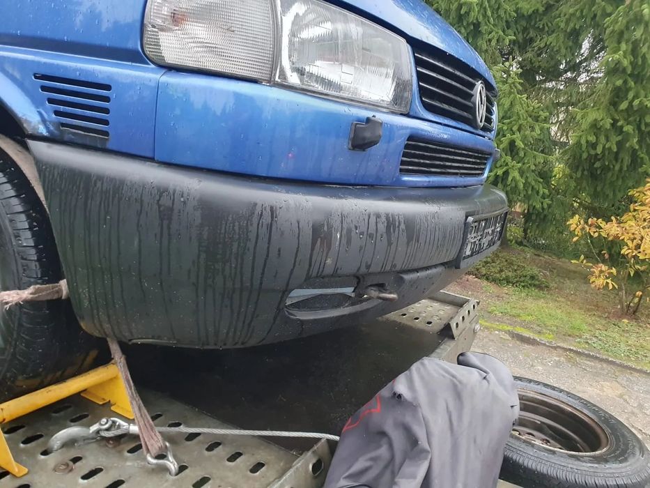 Błotnik lewy prawy Vw transporter T4 Caravelle 2.5 tdi na części