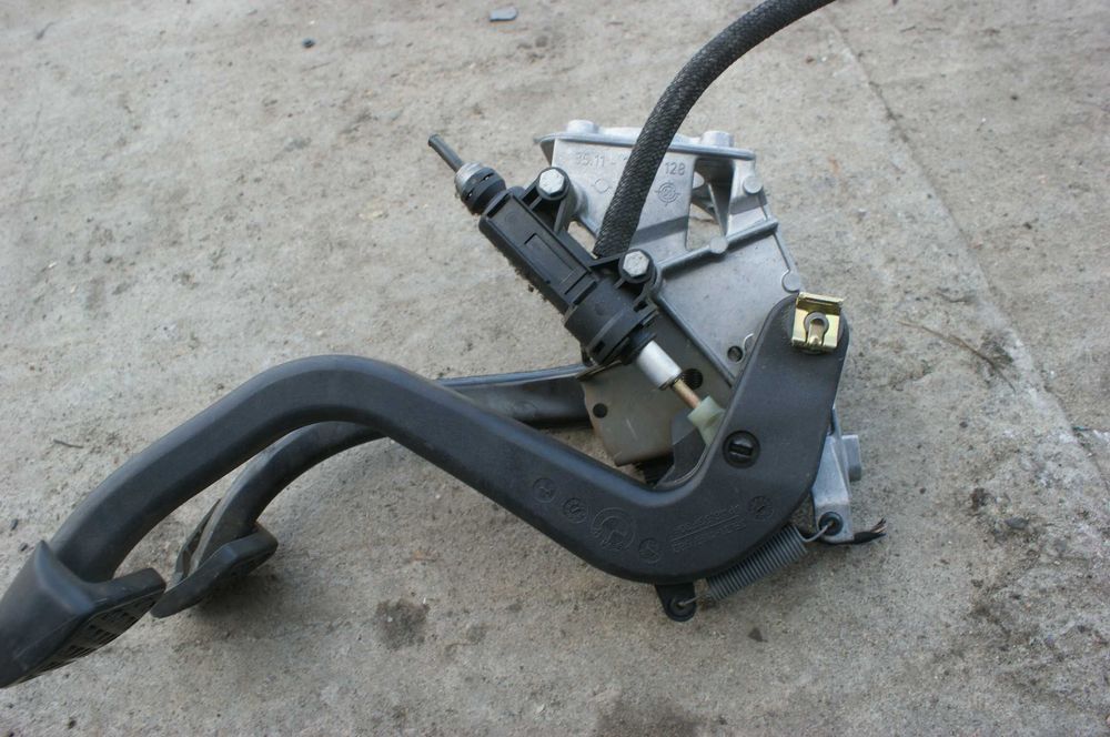 Bmw e46 sedan coupe pedały manual