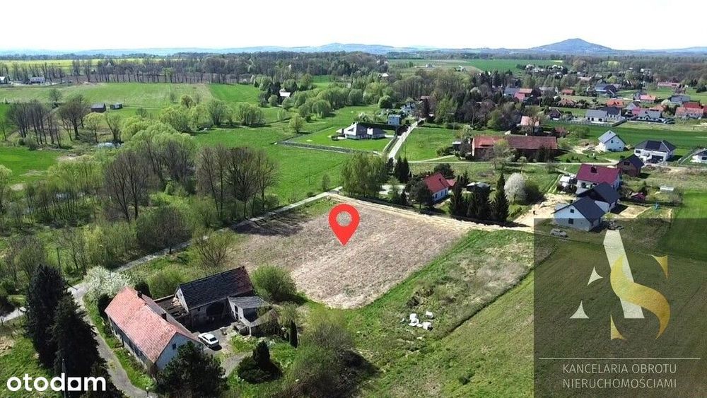 Działka budowlana z 50 arowym potencjałałem