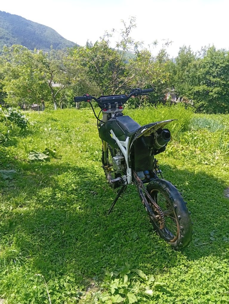 Продам піт байк кауа