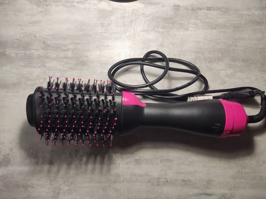 Фен-щітка для сушівання волосся