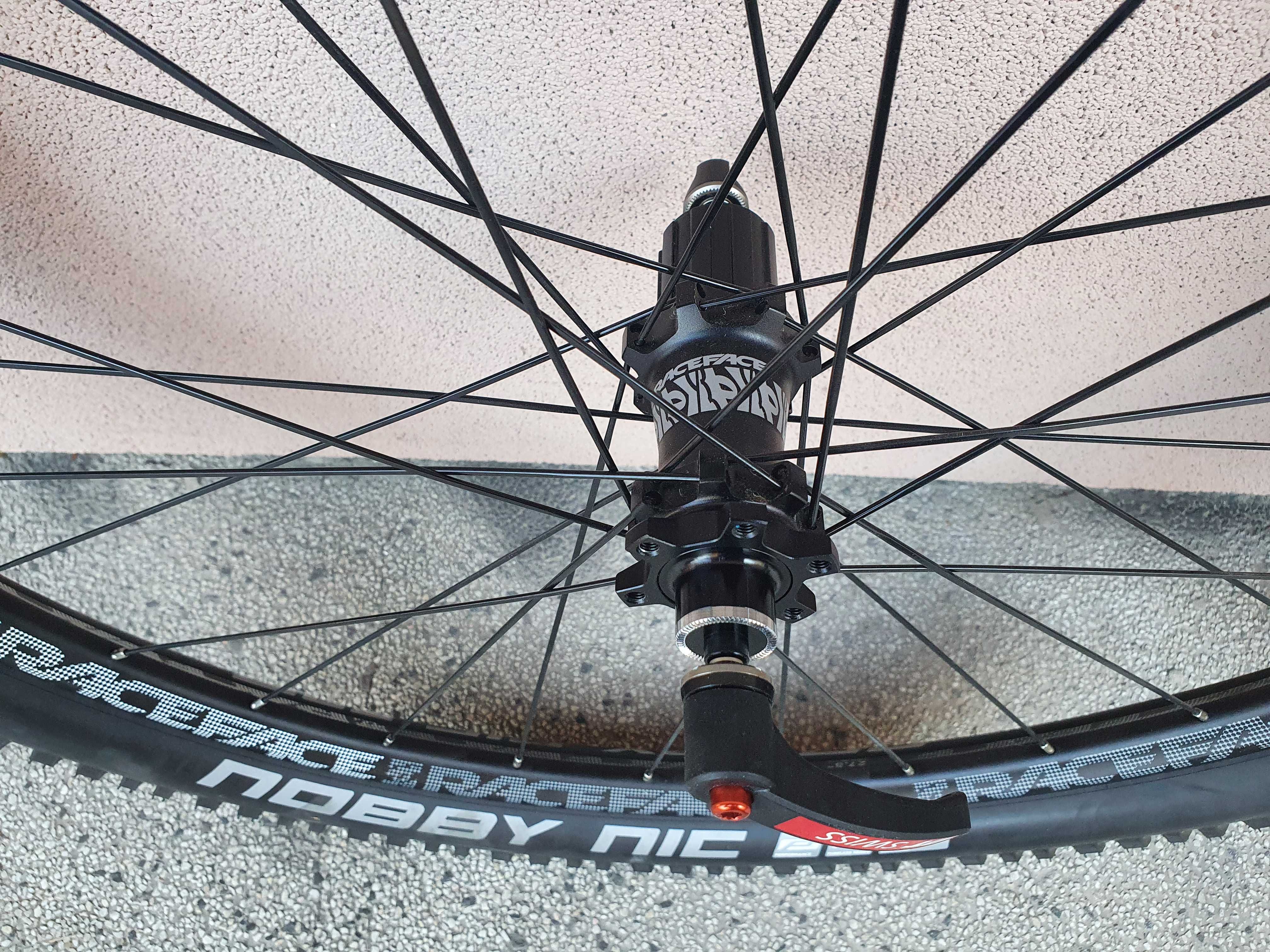 Nowe Koła Race Face Turbine "27.5"+Opony Schwalbe 27,5 Komplet