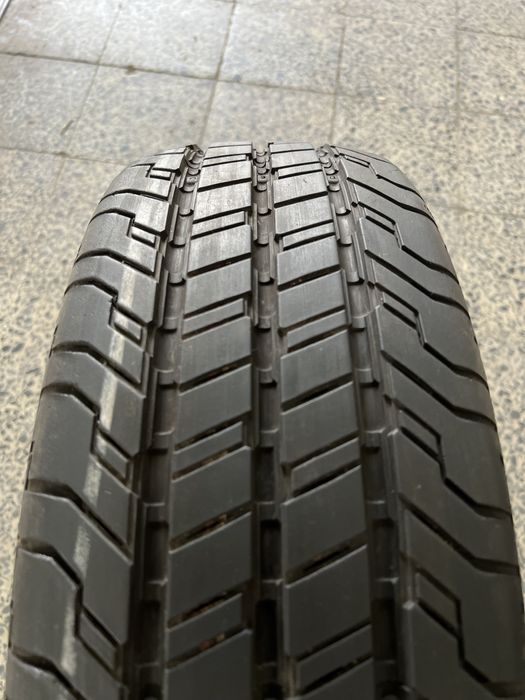 Pneus semi-novos 195/60R16C