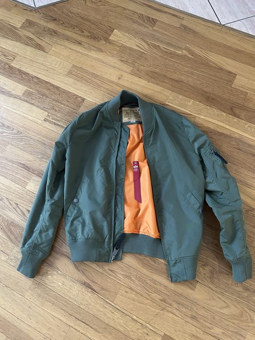 Бомбер Alpha Industries