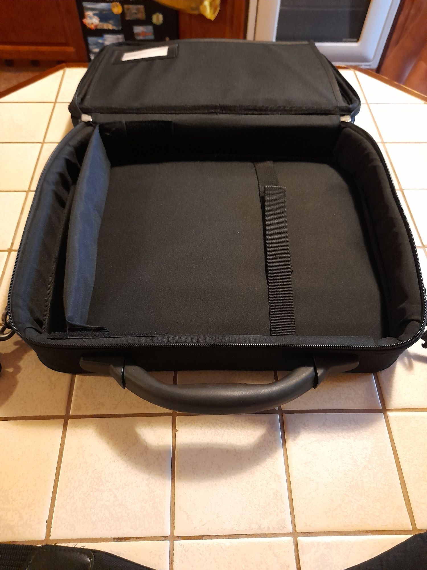 Torba na laptopa
