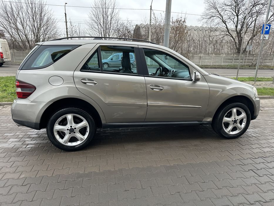 Автомобіль в доброму стані