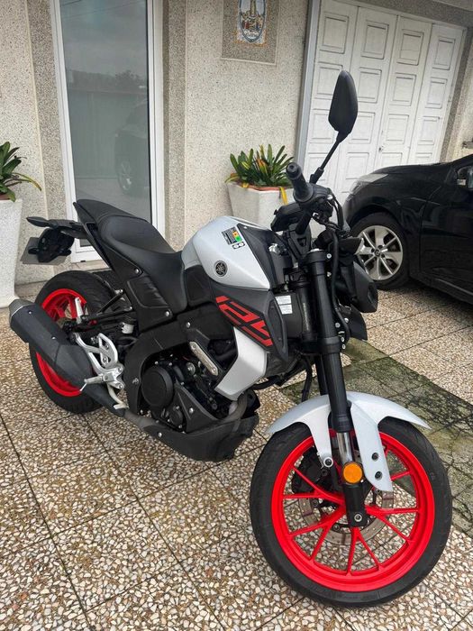 Yamaha MT-125 de 2020 com 27 050 km
