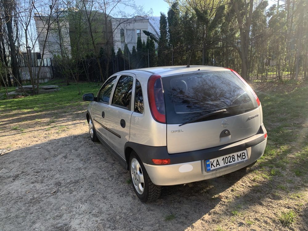 Opel corsa C 2001 газ / бензин