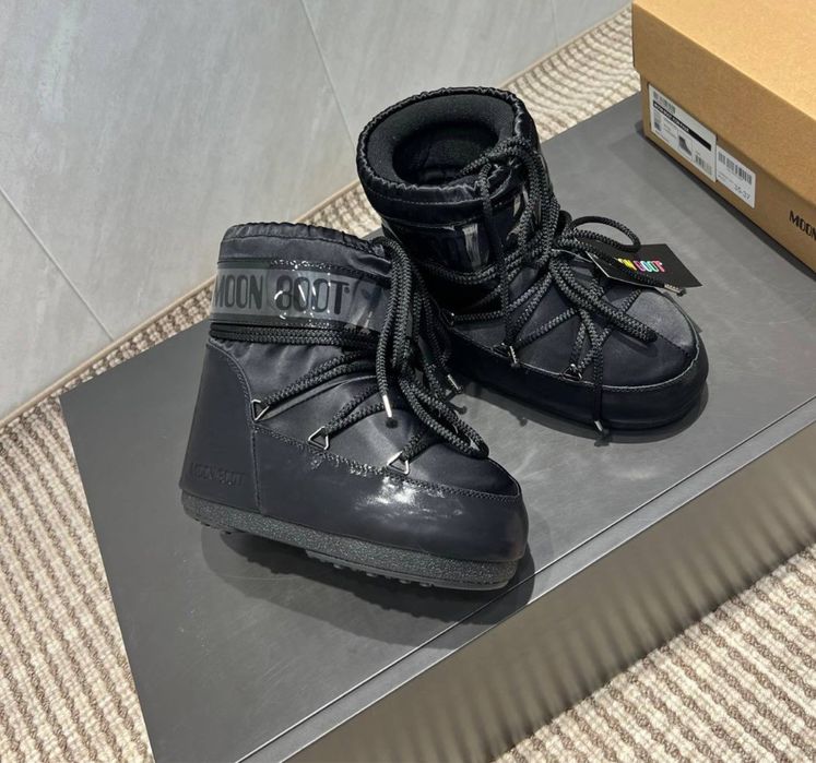 Жіночі дутики moon boot