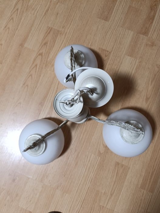 Sprzedam lampe sufitową