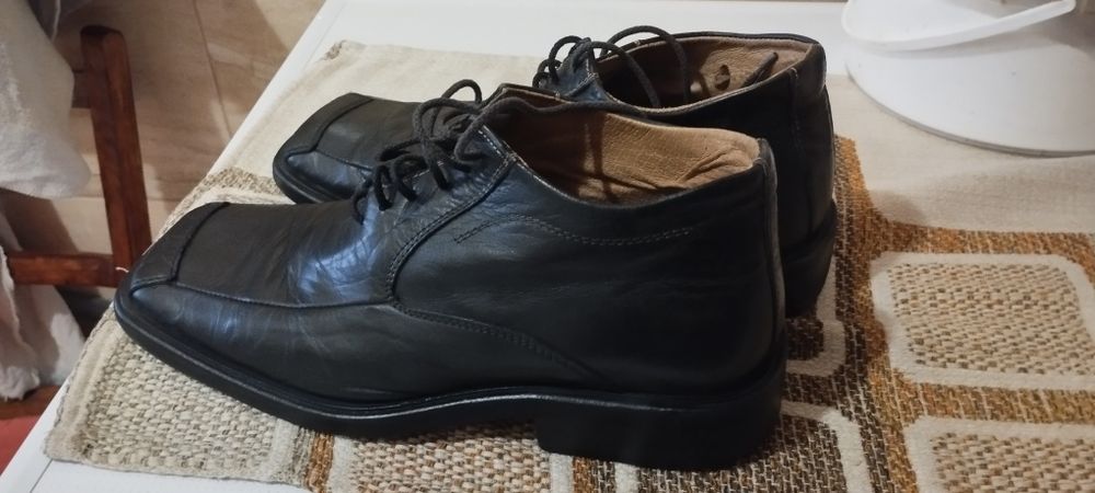 Шкіряні стильні чоловічі ботінки 41 розміру