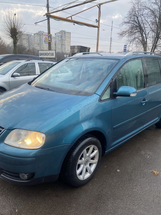 Продам Touran 2.0 тді