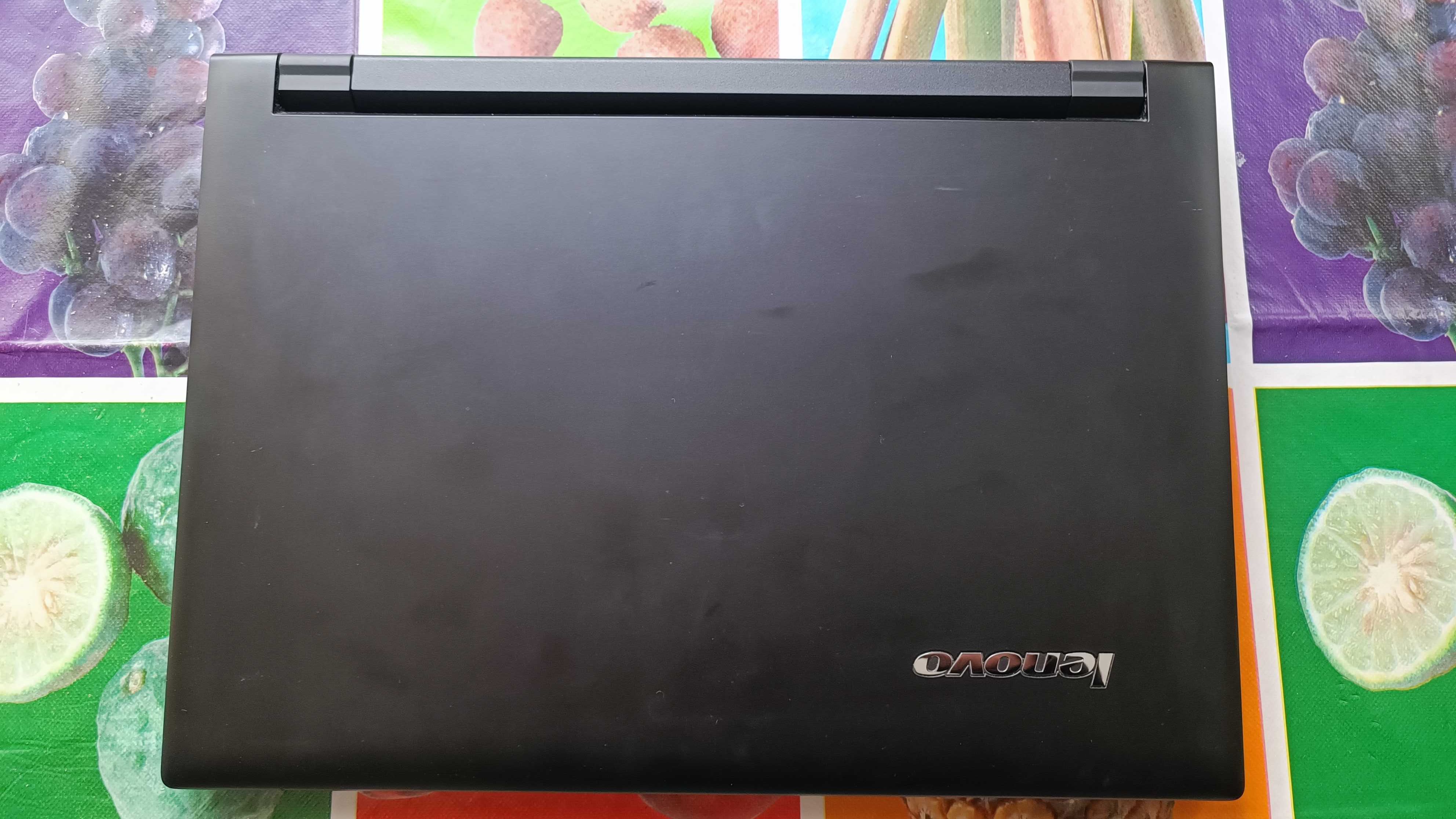 Сенсорний ноутбук Lenovo Flex 15.6" 4 ядра\озу 8гб\ ссд 240гб\ акб ОК