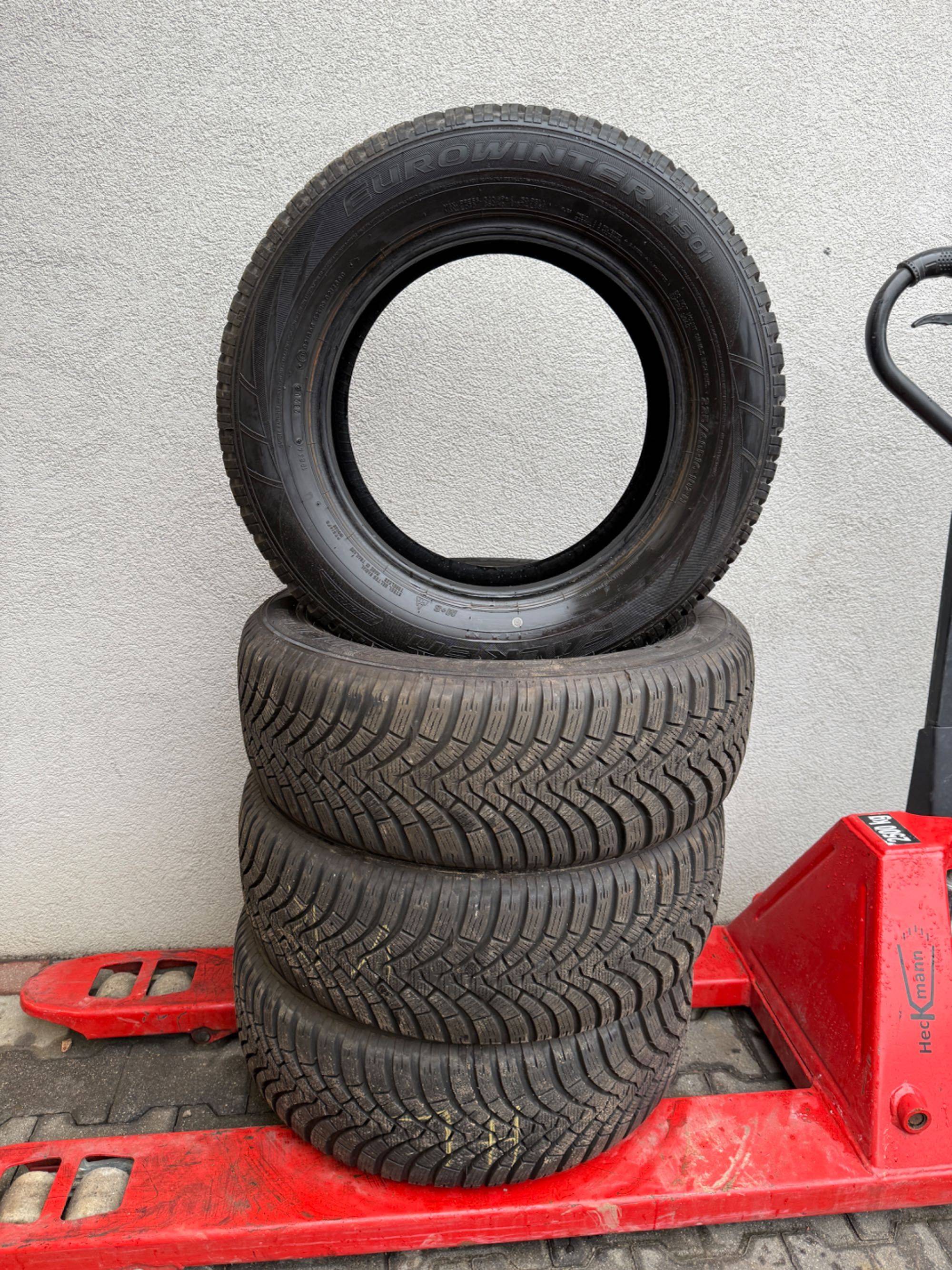 Komplet opon Falken EuroWinter HS01 225/60 r16 102H jak NOWE ! 20r.