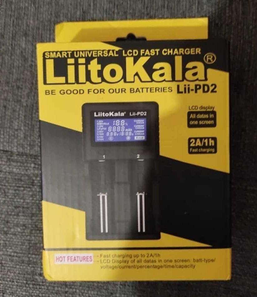 LiitoKala Lii-PD2 - розумний зарядний пристрій