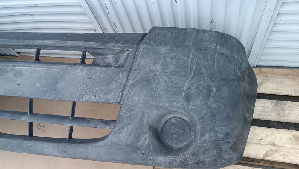 Vendo parachoque de frente Renault master ano 1998/2010