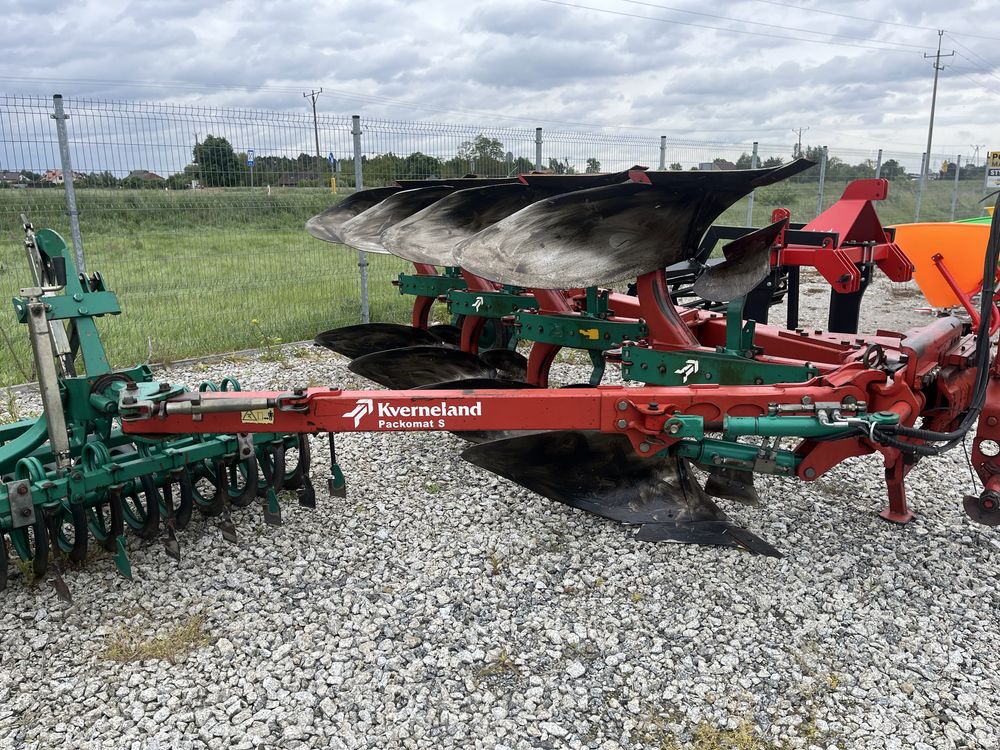 Kverneland EM100 4 skiby resor + packomat S hydrauliczny kuhn lemken