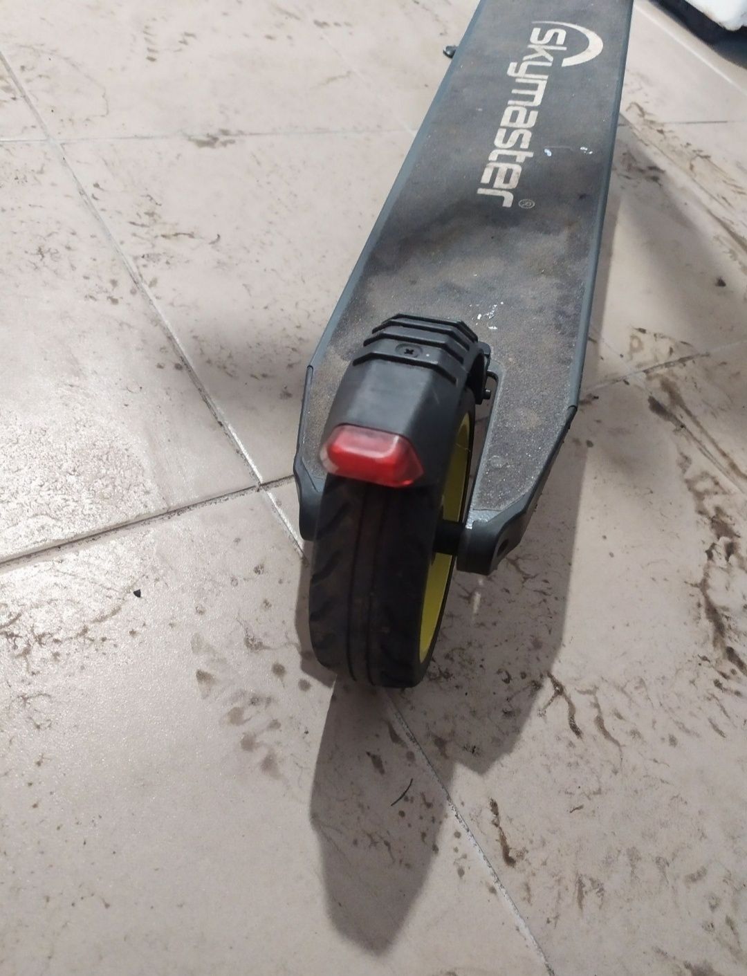 Електросамокат Skymaster