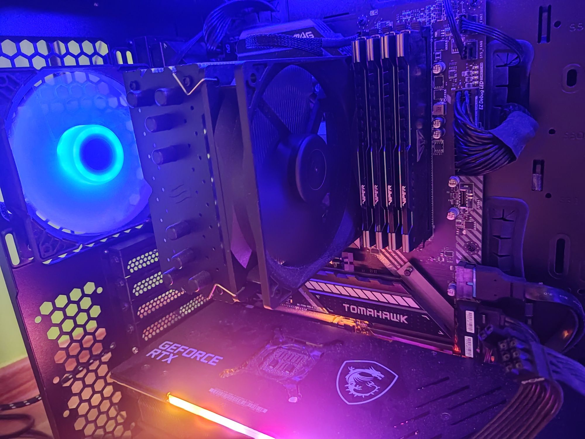 Msi z490 tomahawk  Intel core i9 11th 11900kf  patriot viper 32gb