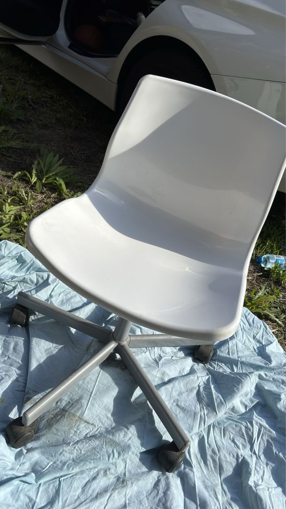 Krzeslo Obrotowe IKEA