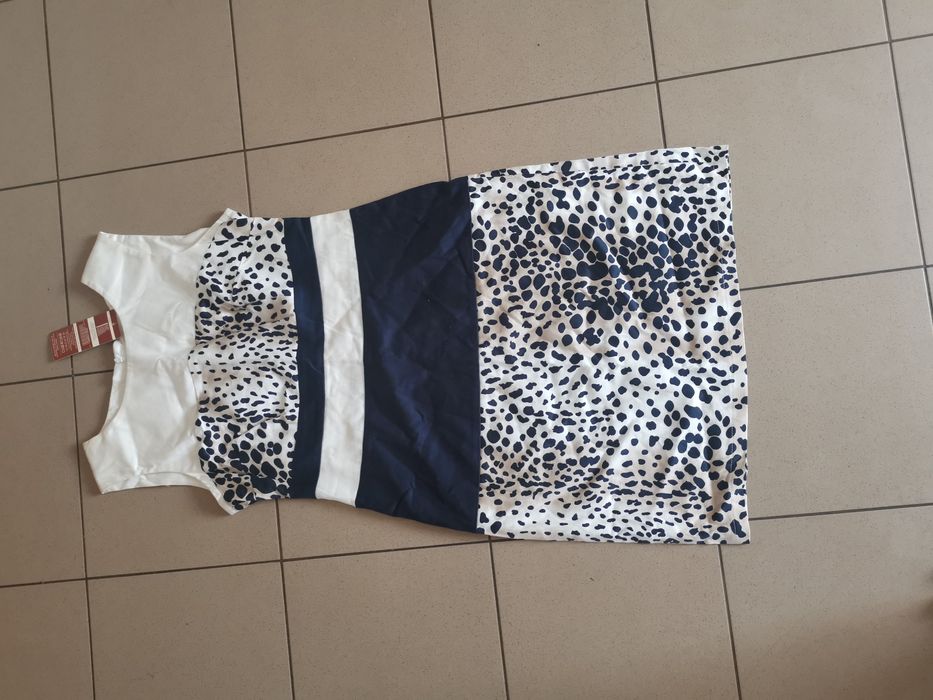 Nowa sukienka midi bez rękawów w panterke pod szyję r 40 L