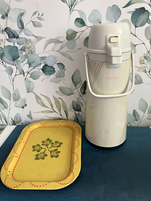 Duzy termos, syfon metalowy z raczka wys.38 cm prl vintage