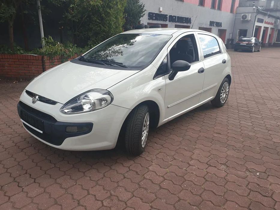 Fiat Punto Evo 1.2 Punto Evo mały przebieg zadbany