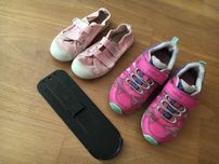 Buty dziecięce - 2 pary + Miarka do stóp / Rozmiar 32