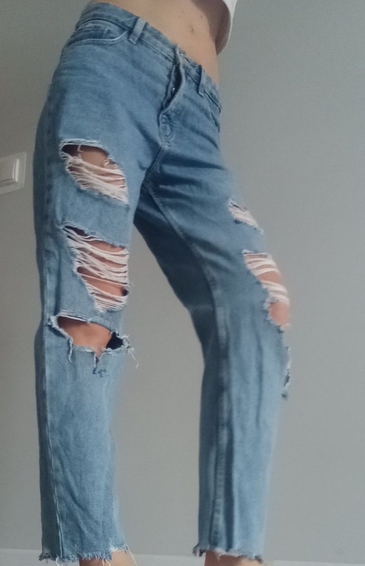 Spodnie jeansowe jeansy dziury M 38 Sinsay niebieskie