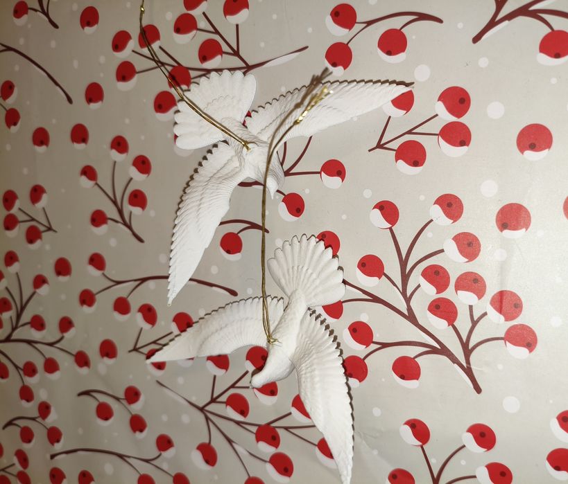 Białe gołąbki dekoracyjne  „Kevin