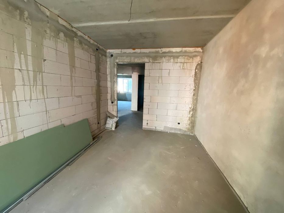 Продається квартира 3к,  вул. Коцюбинського