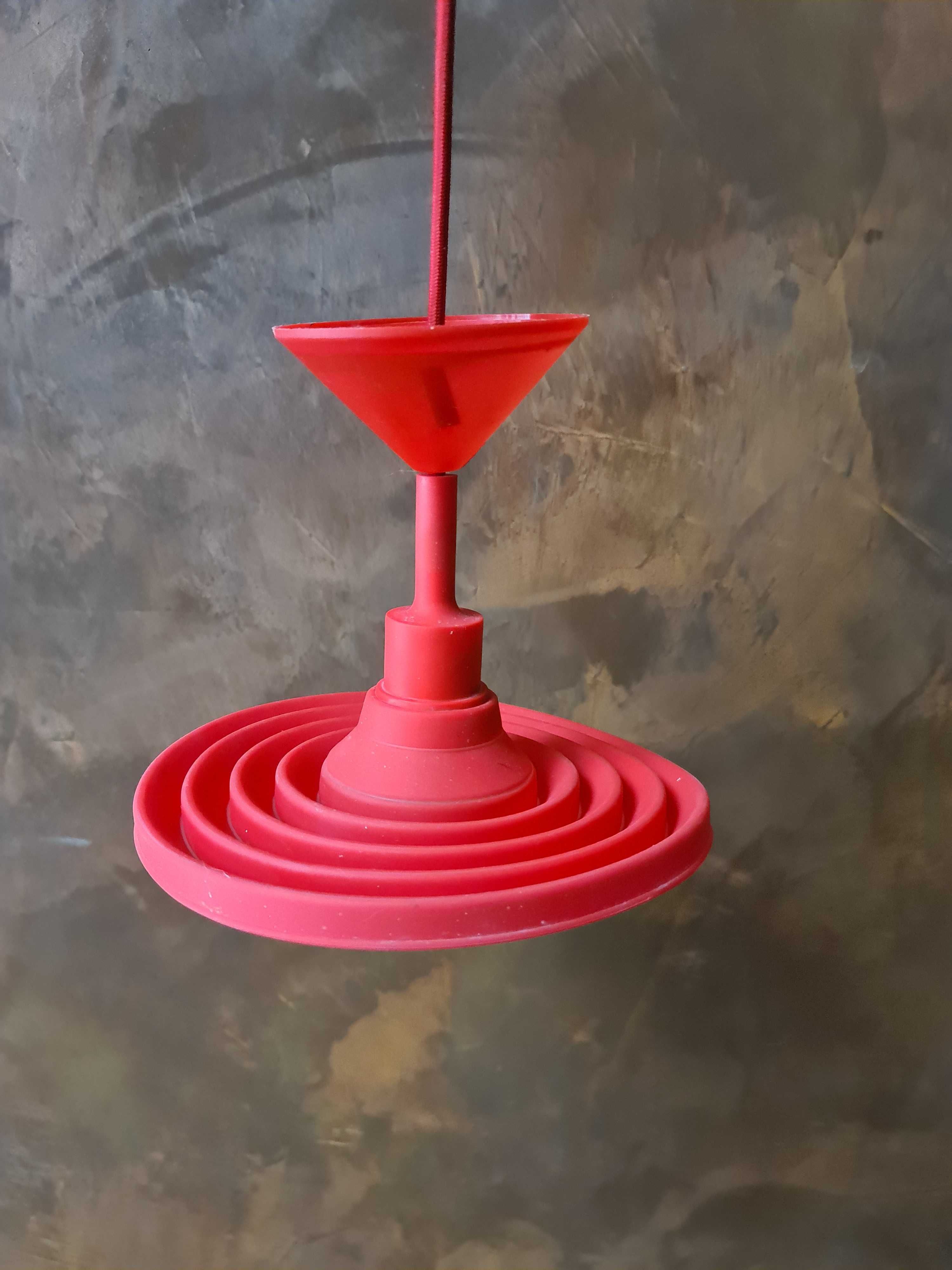 Lampy wiszące , żyrandole - czerwone 2 sztuki.