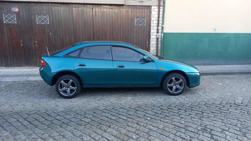 Mazda 323 F 1.5