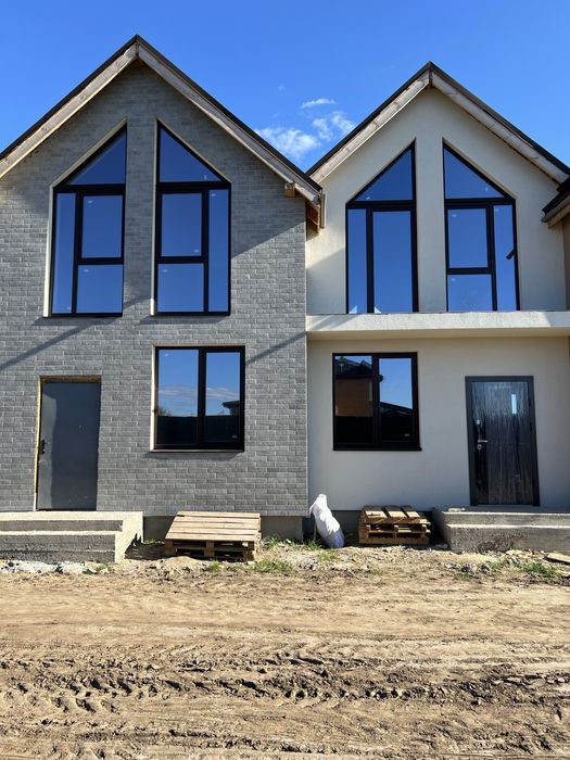 Таунхаус №8 • 100 м² • власний дворик • з комплектацією!