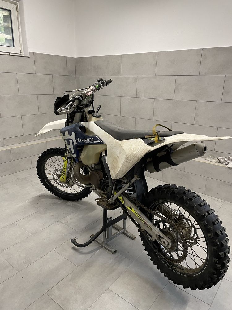 Husqvarna TP300i