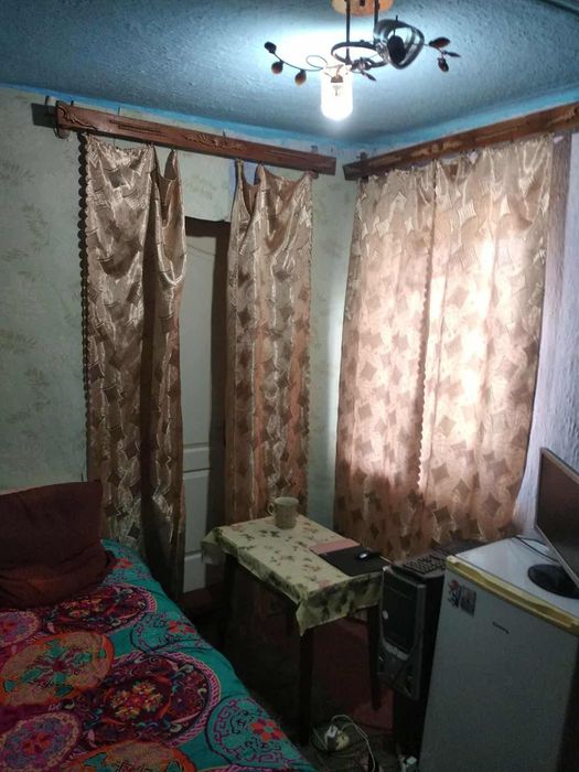 Продам дом в пгт от хозяина.