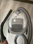 Odkurzacz Electrolux ECS52W