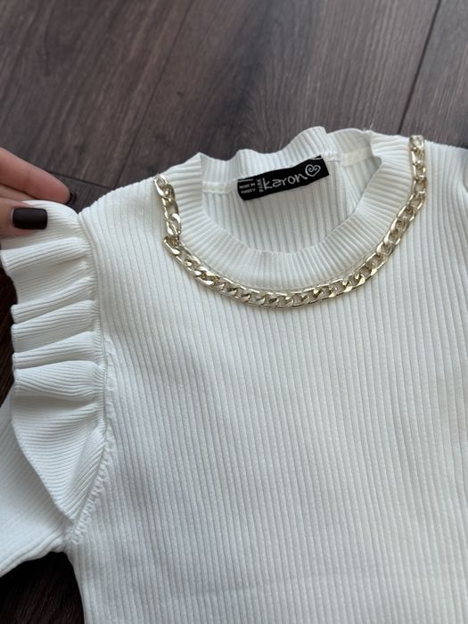 Продам гарну кофтинку в рубчик