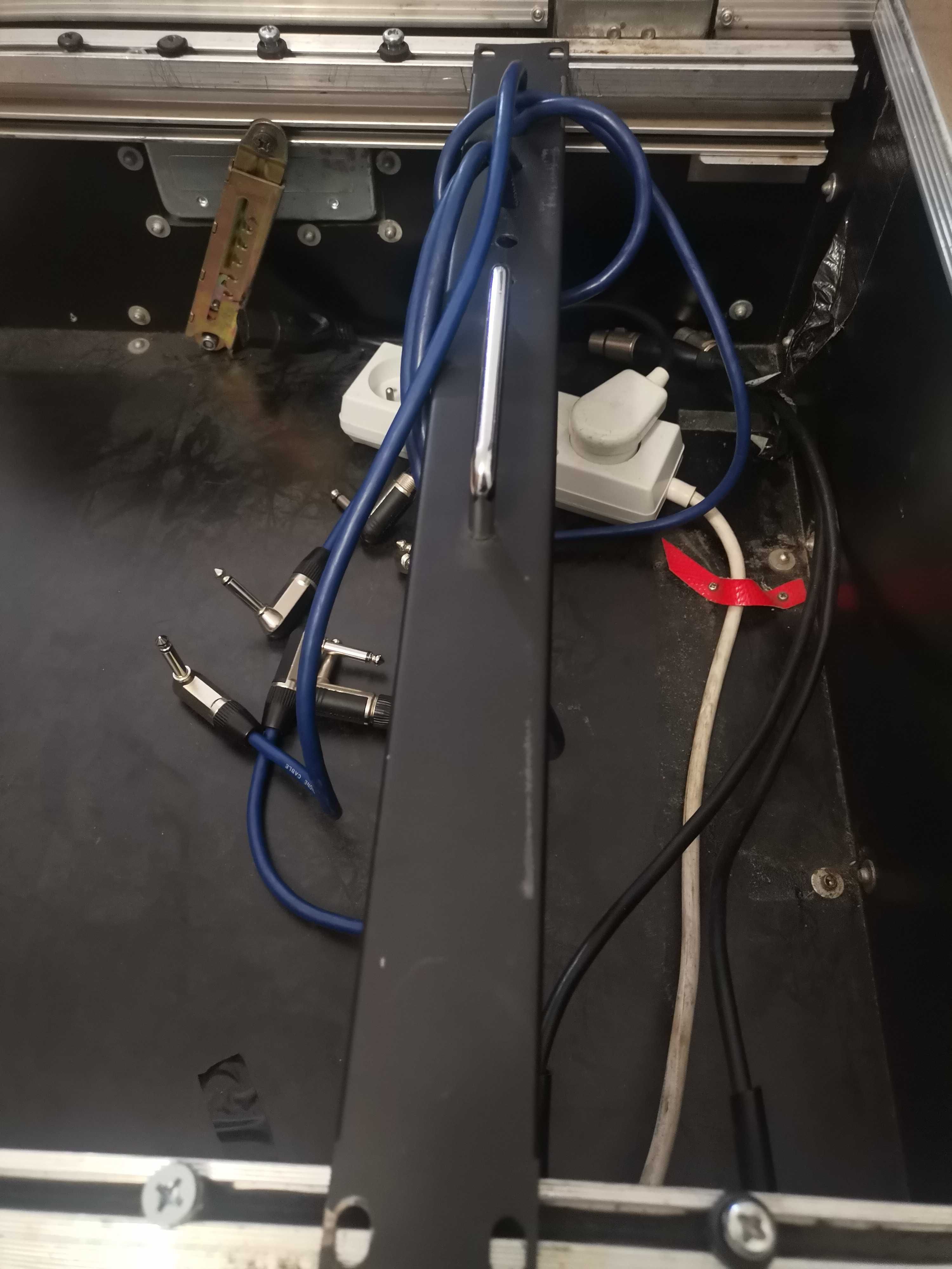 Skrzynia rack 19''