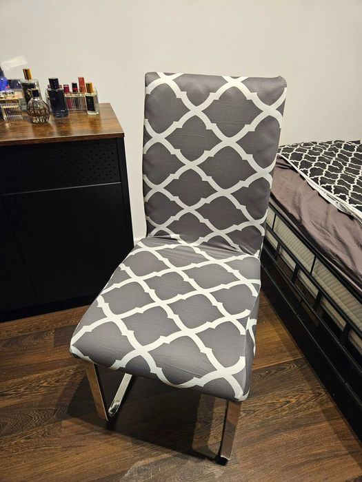 Pokrowce na krzesła wzór liście elastyczne uniwersalne 4 sztuki