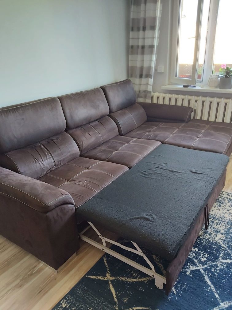Narożnik z funkcją spania